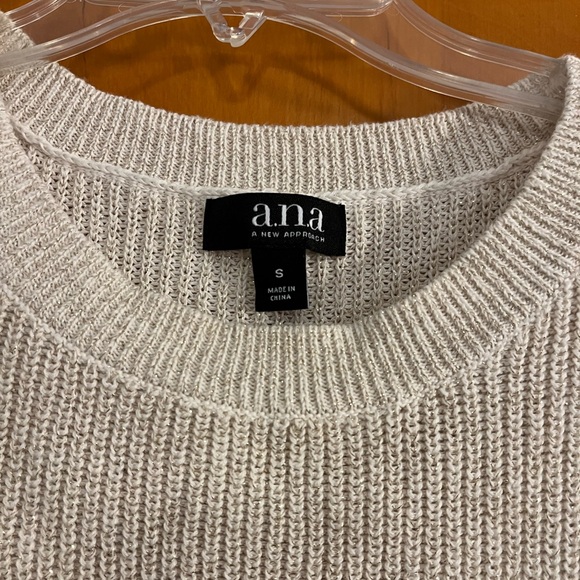 Sparkle Sweater - Picture 3 of 3